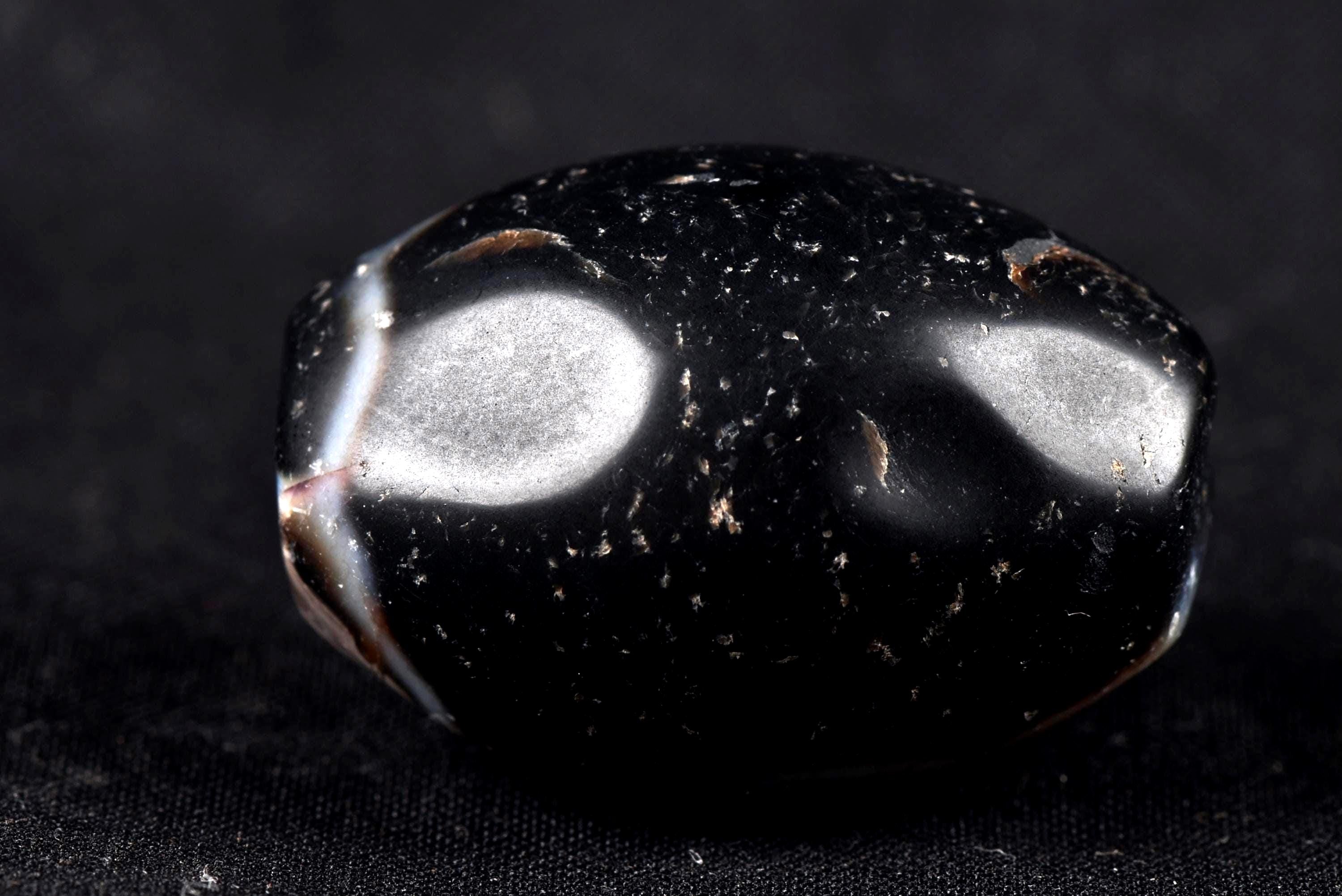 Mystic old  Sulemani  stone/dzi bead / bhaisajyaguru  shaman protection reach patina  #7813