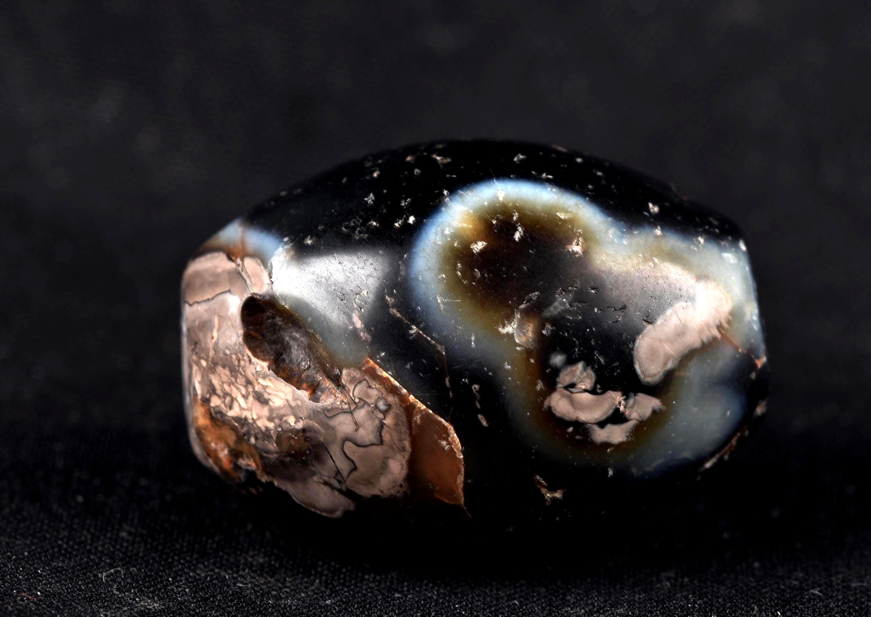 Mystic old  Sulemani  stone/dzi bead / bhaisajyaguru  shaman protection reach patina  #7813