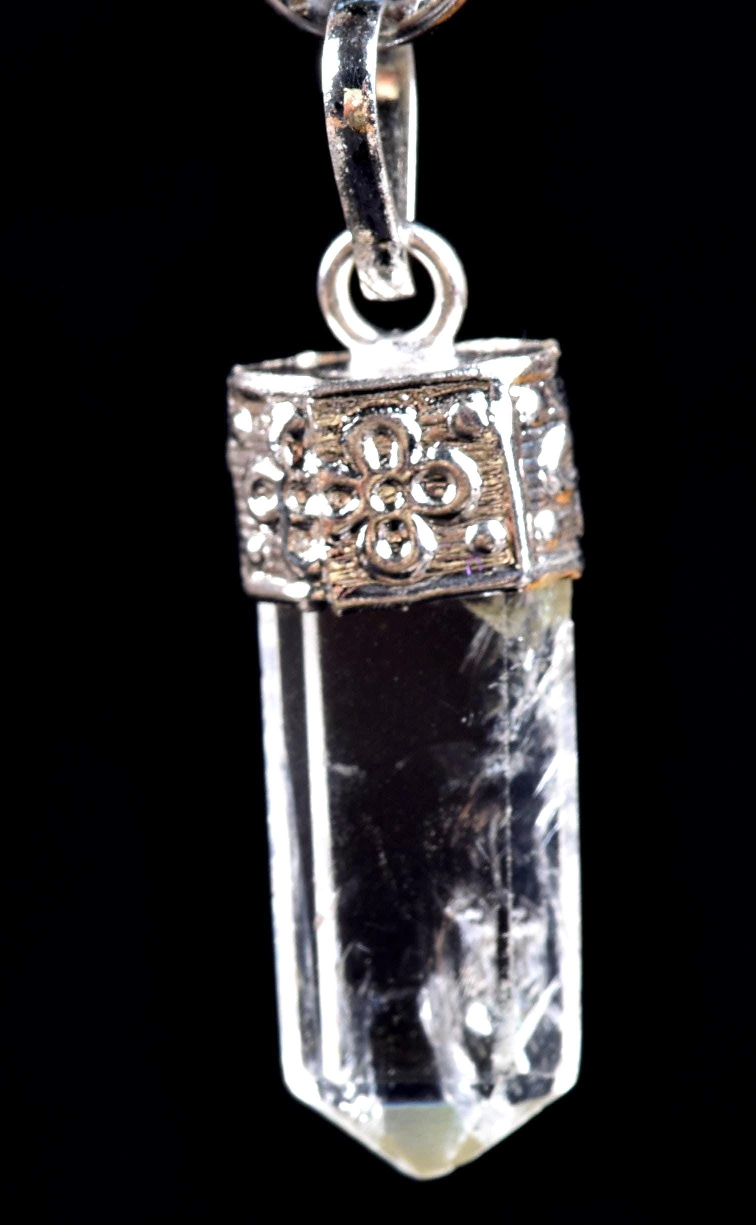 Satyaloka  quartz   quartz inside  Pendant synergy 12 crystal  #8125