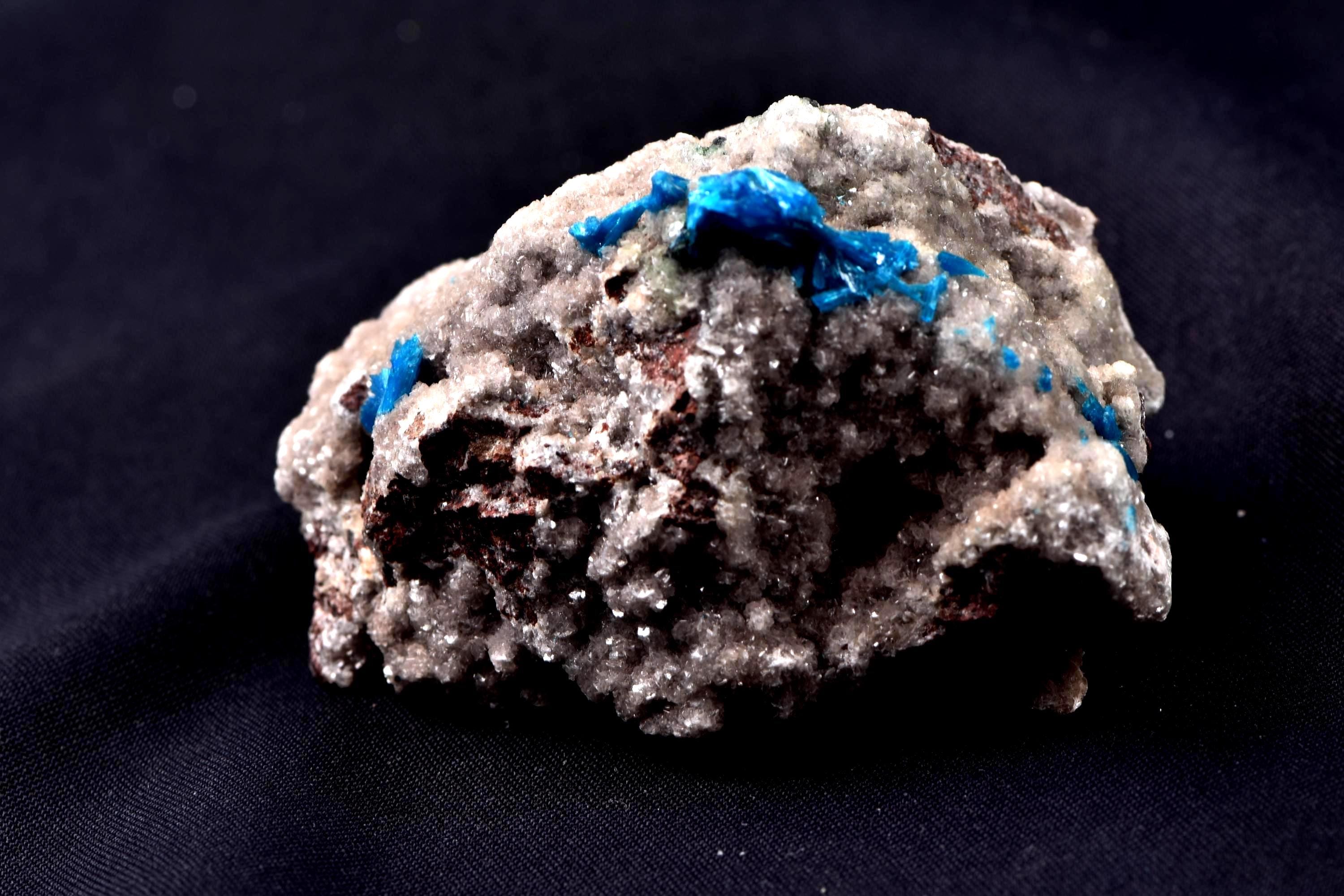 Peacock blue Pentagonite crystal  on heulandite base  third eye and crown chakras, # 8178