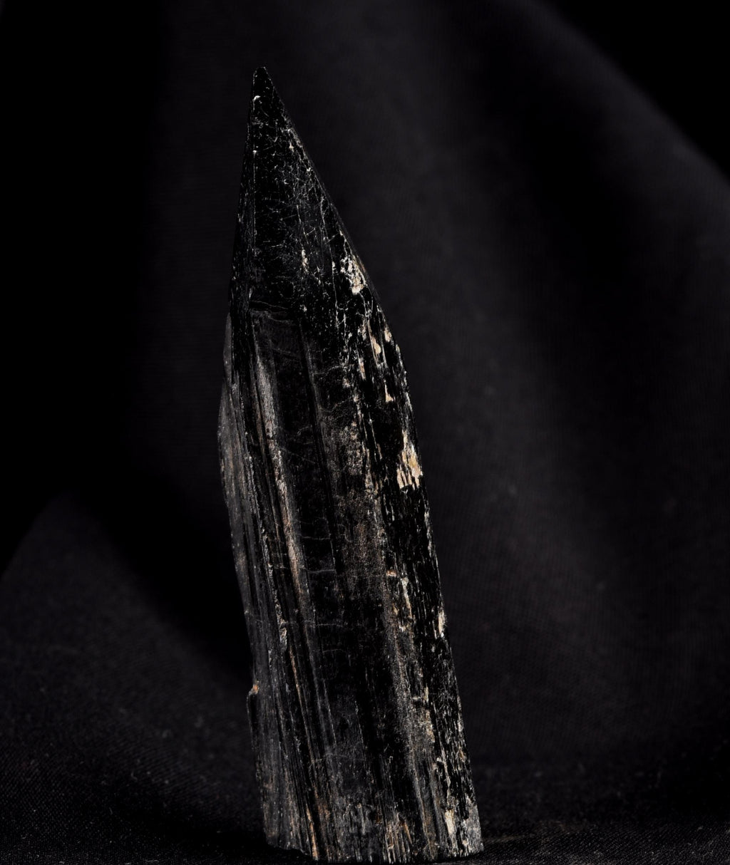 Black tourmaline  pointed pocket wand grounding excess energy 8234