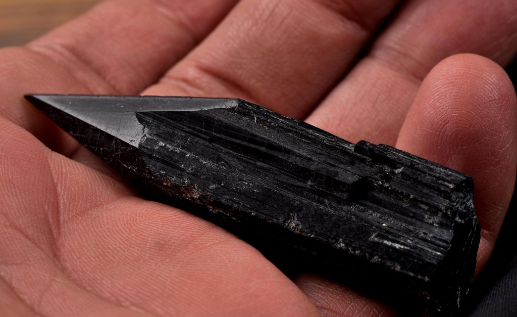 Black tourmaline  pointed pocket wand grounding excess energy 8234