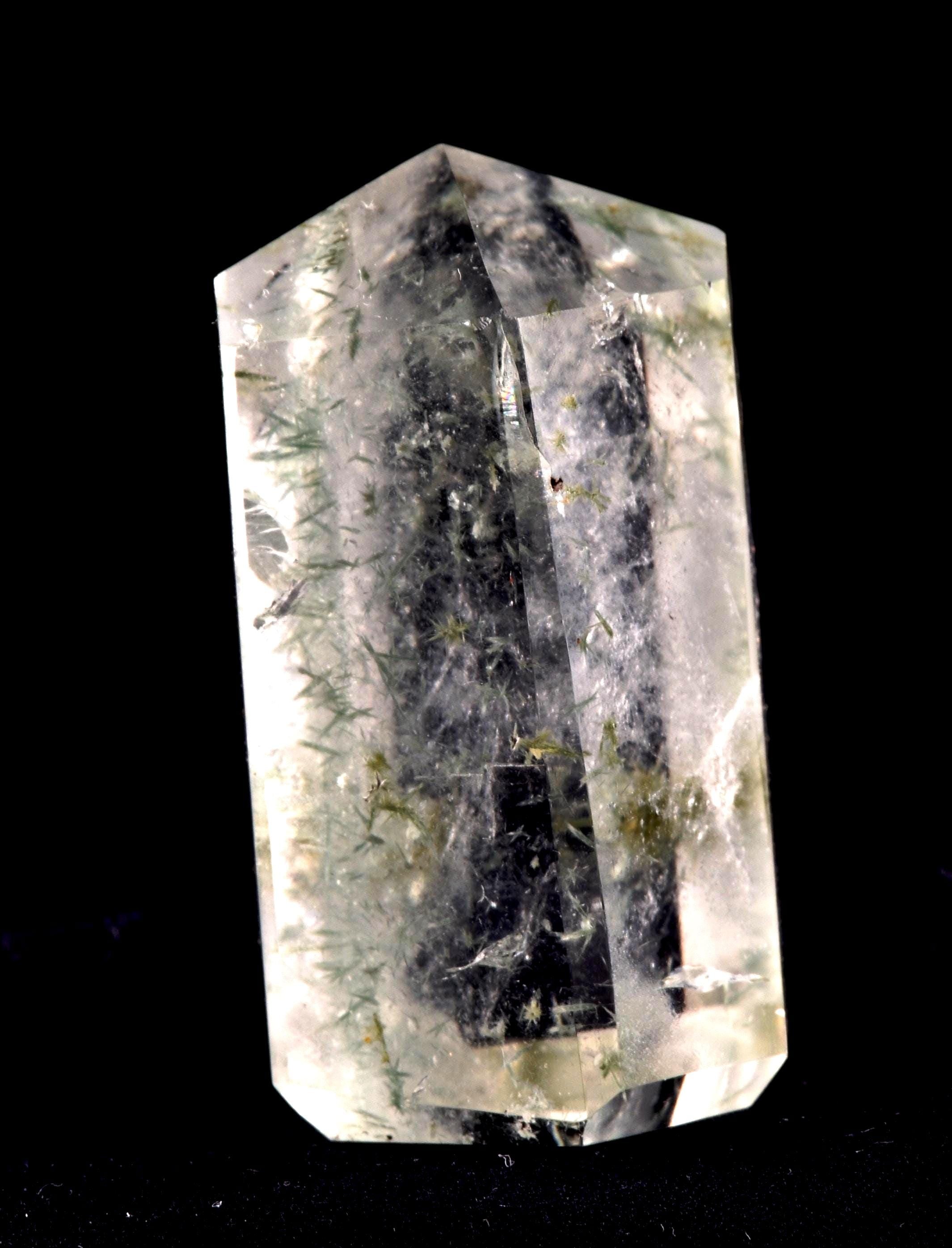 Himalayan green chlorite rutile  flower  purifying, detoxifying cleanse the aura, chakras and energy meridians  Himalayan wisdom   6873