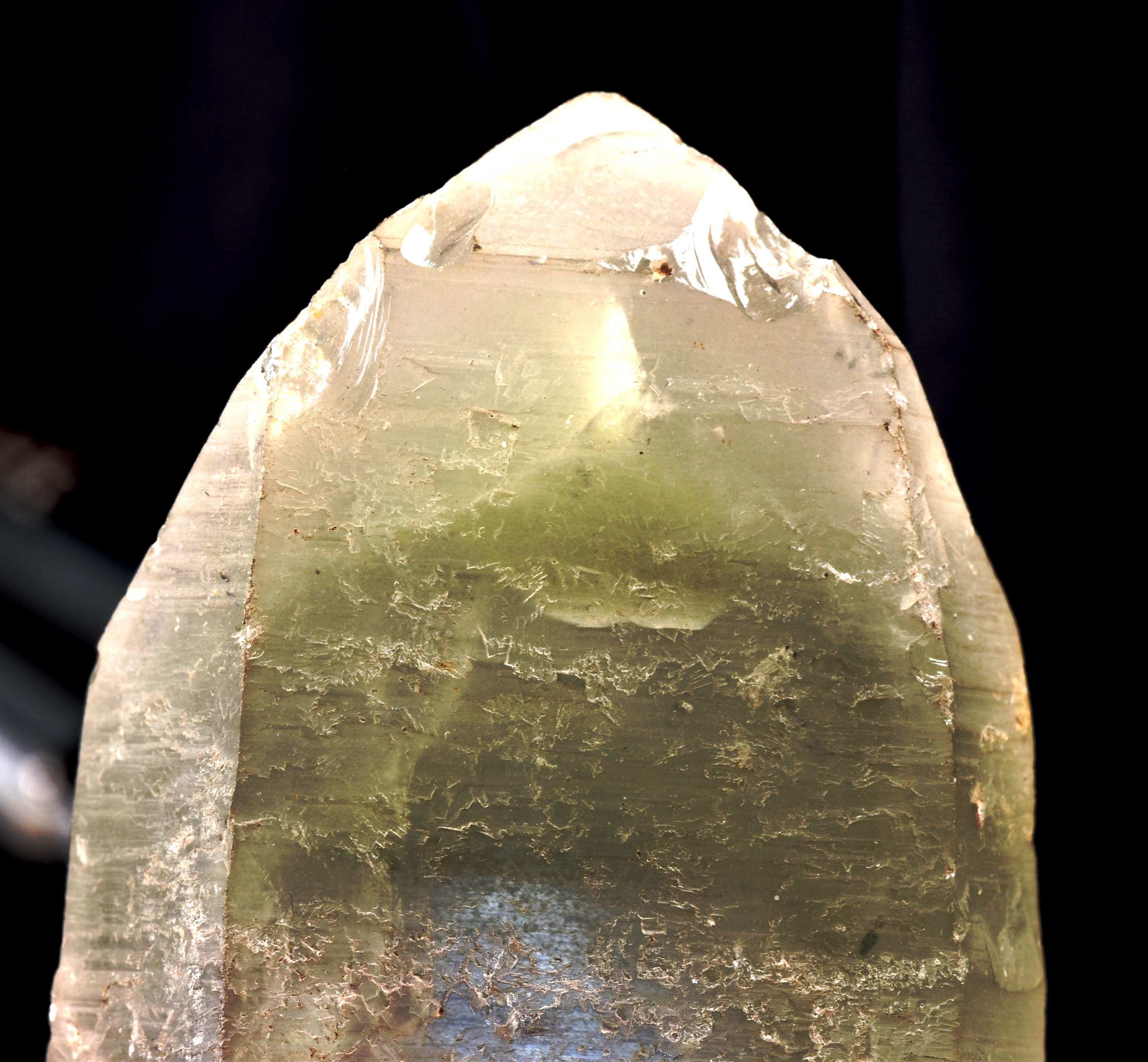 Himalayan green   chlorite double phantom wand ,purifying, detoxifying cleanse the aura, chakras and energy meridians     8184