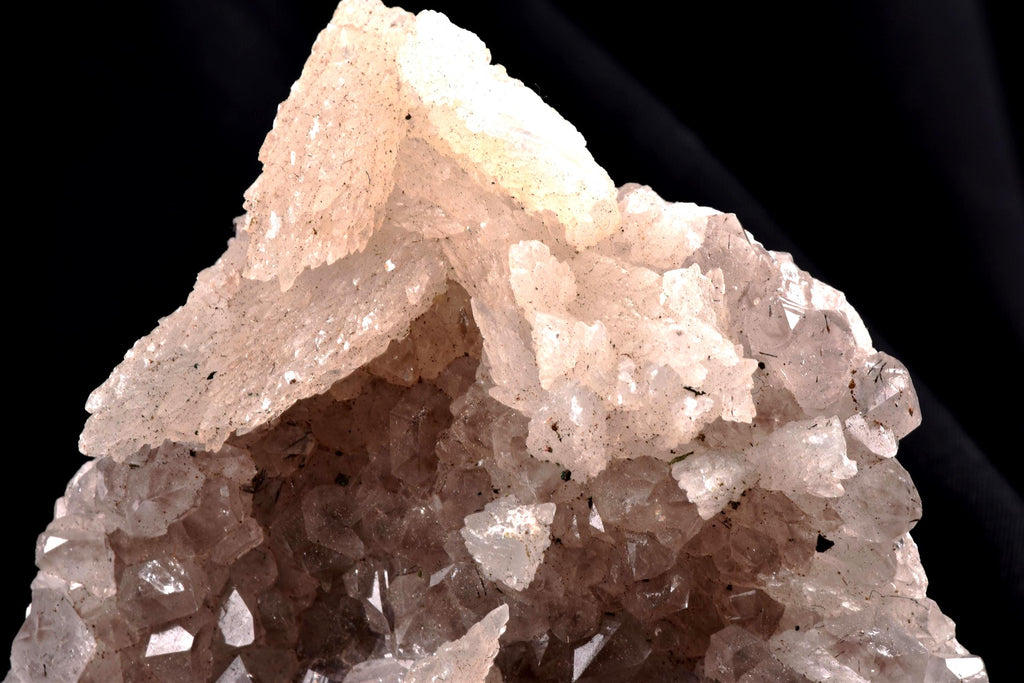 Goosecreekite-inner knowing, intuition-group of Zeolite #8239