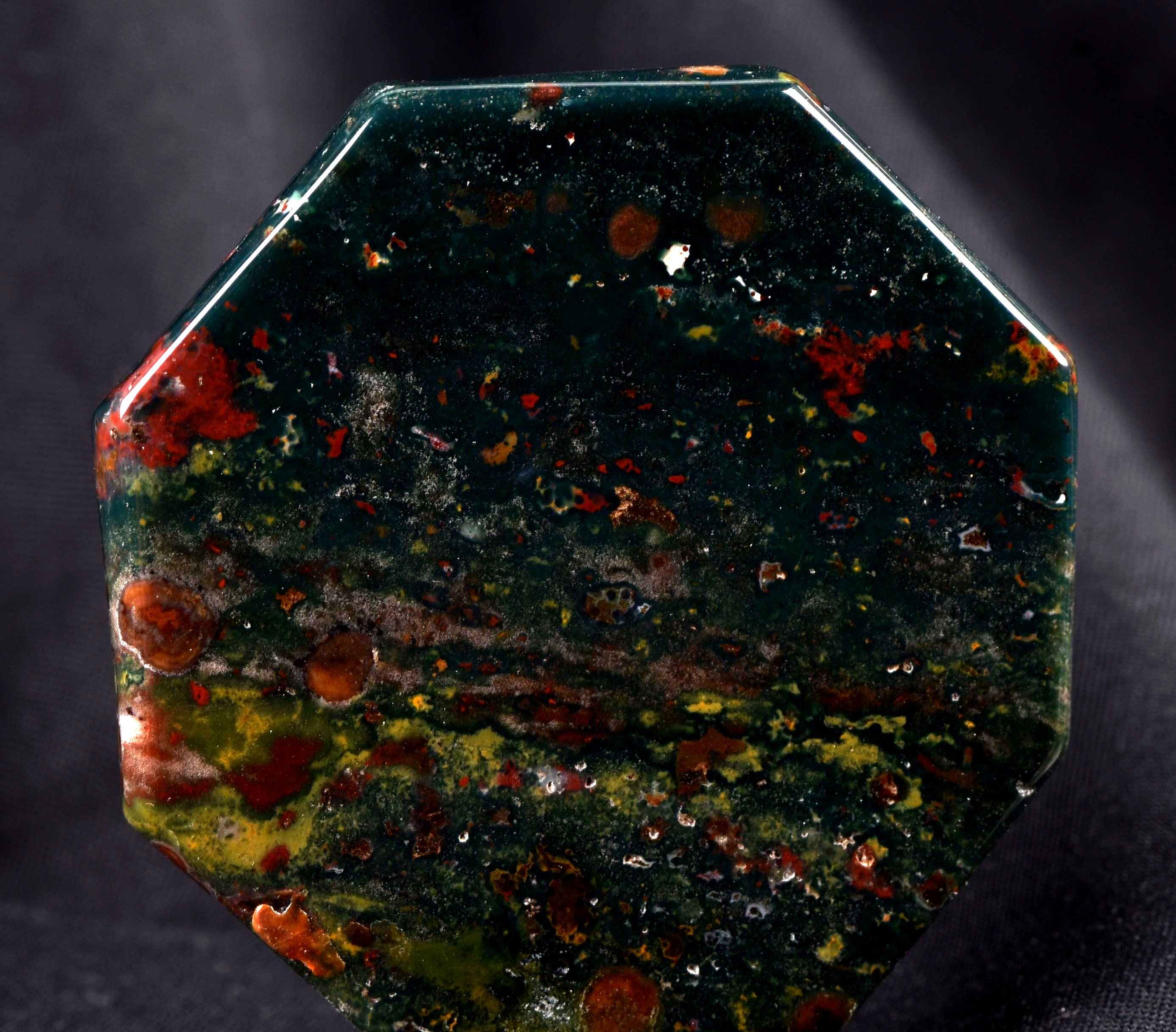 Blood stone  energy and strength ,constant energy flows    grounding negative energy and cleansing the body  8228