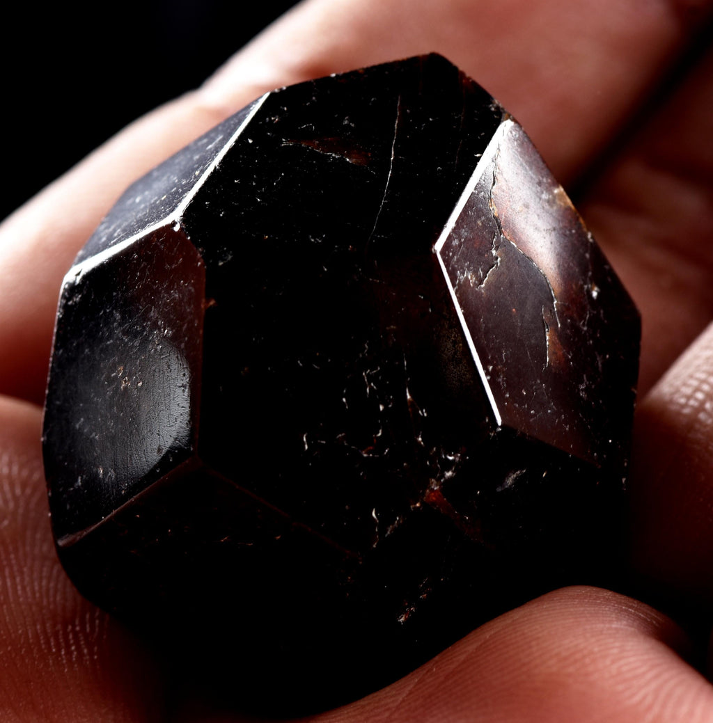 Garnet free form polished nugget natural  gem  from India  800  cts 5485