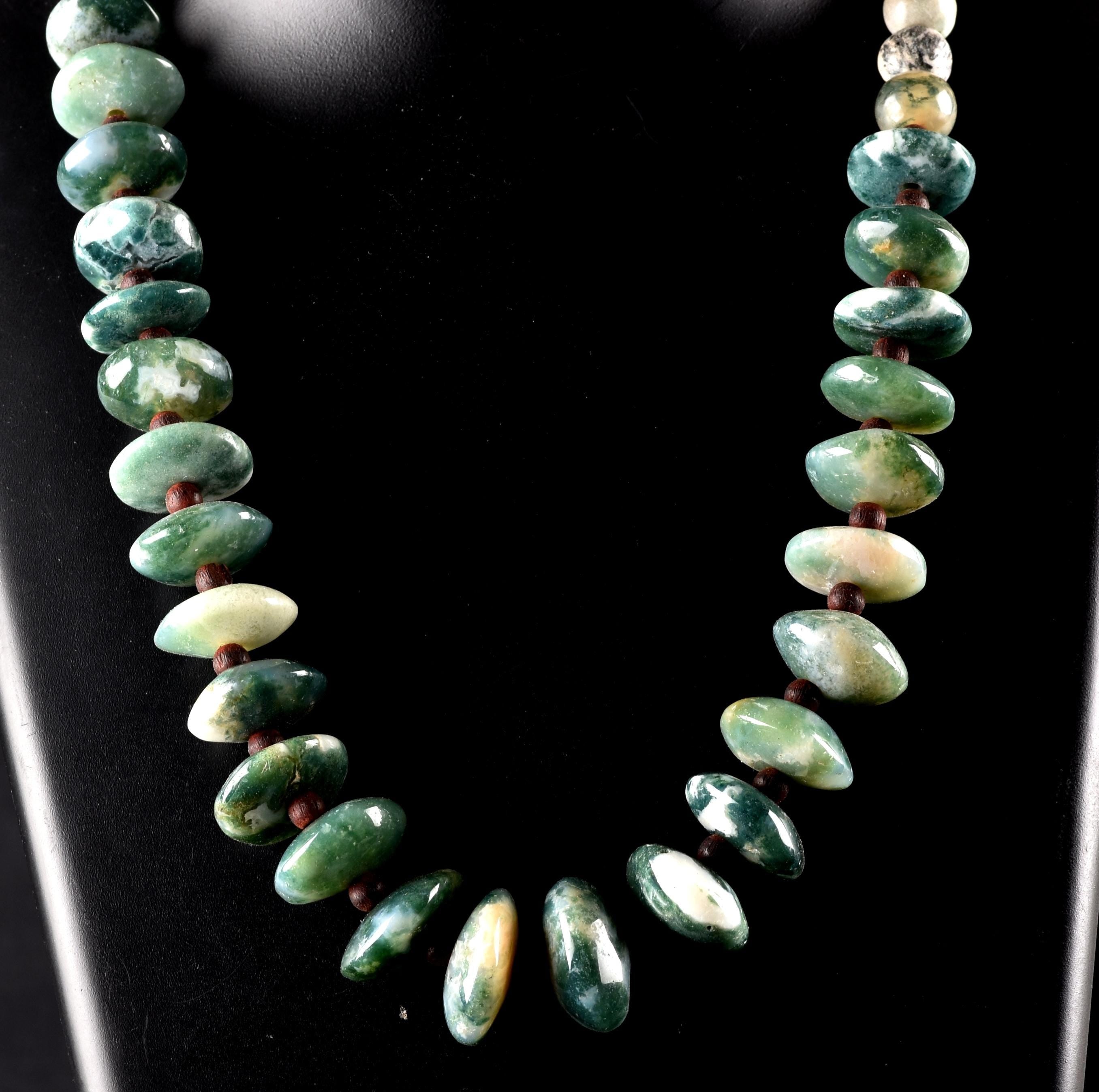 Moss Agate abundance in wealth  communication  new idea self esteem  hand polished  vintage bead necklace 8298