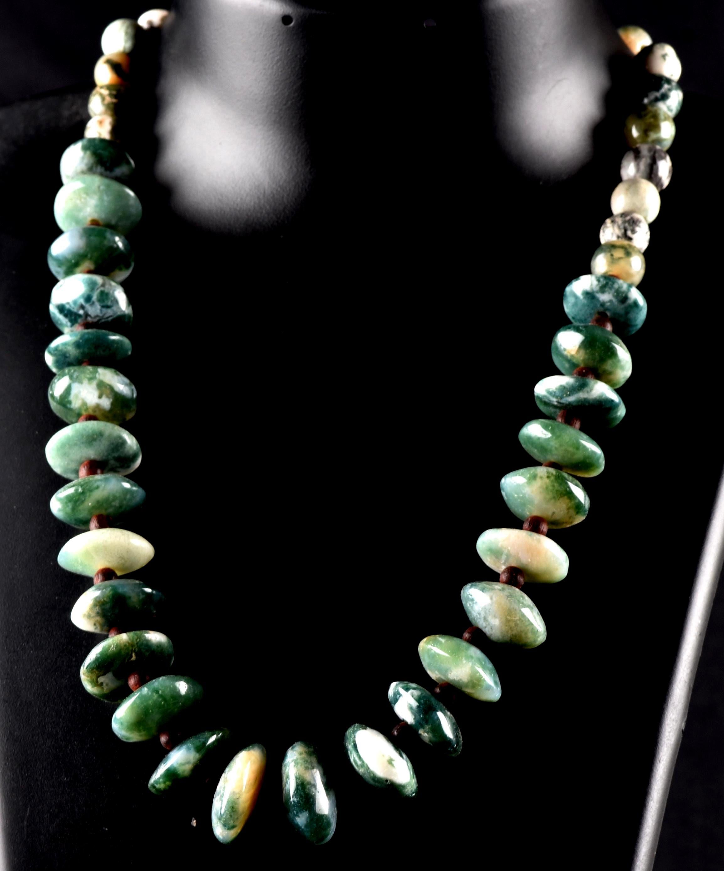 Moss Agate abundance in wealth  communication  new idea self esteem  hand polished  vintage bead necklace 8298