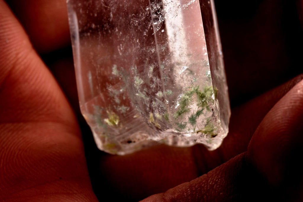Himalayan green chlorite phantom  flower  purifying, detoxifying cleanse the aura, chakras and energy meridians  Himalayan wisdom   8291