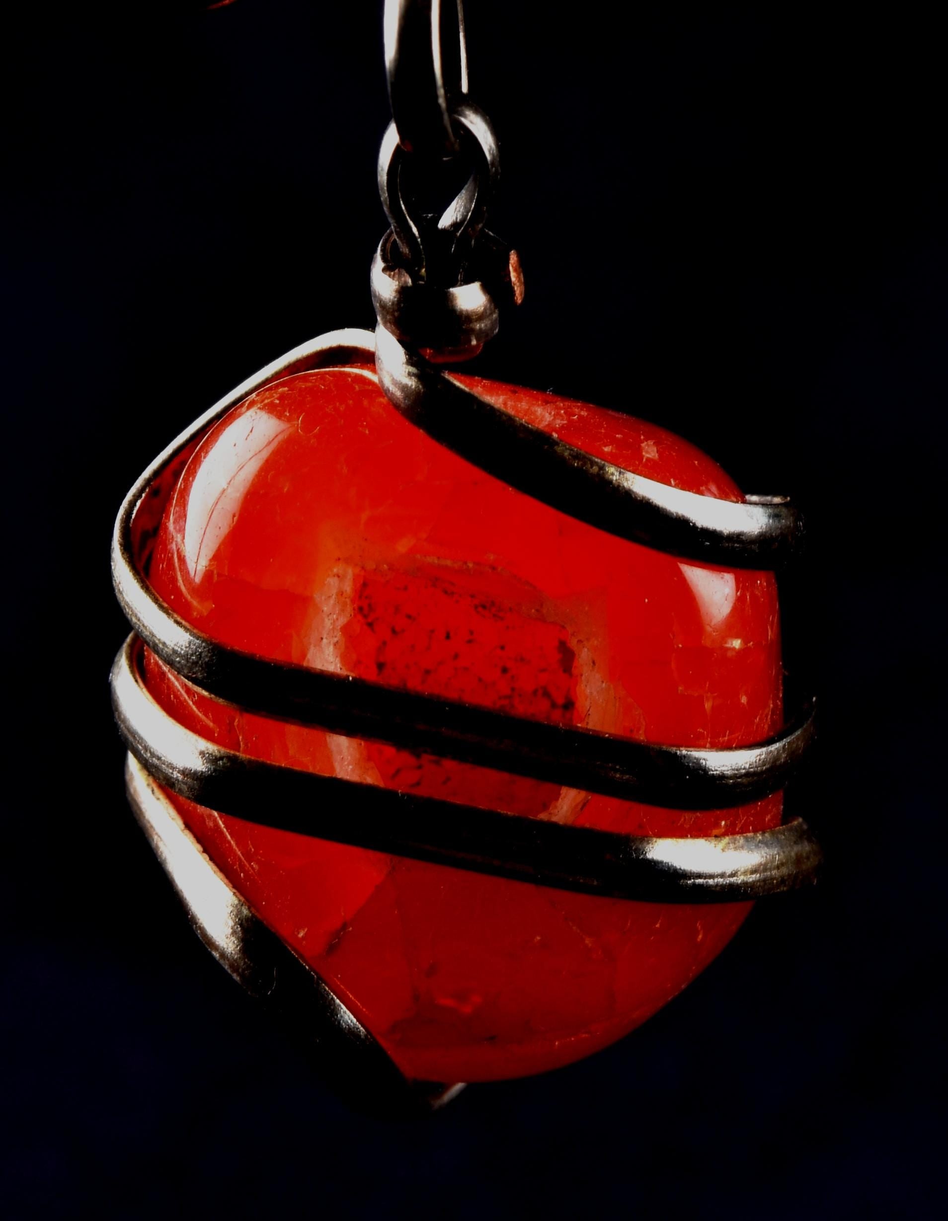 old carnelian natural tumble with cave   pendant creativity courage protection strength   #8251