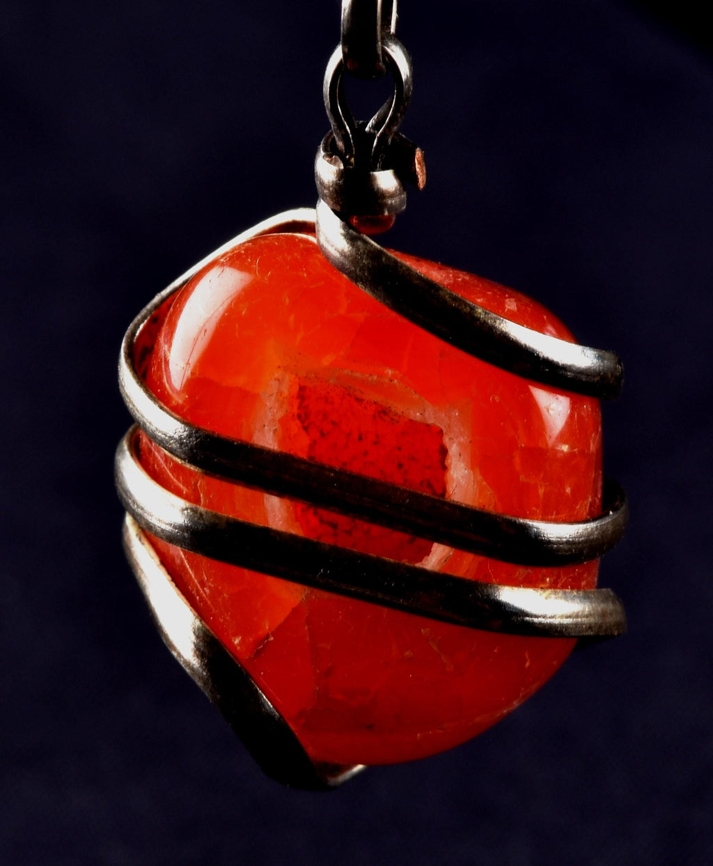 old carnelian natural tumble with cave   pendant creativity courage protection strength   #8251