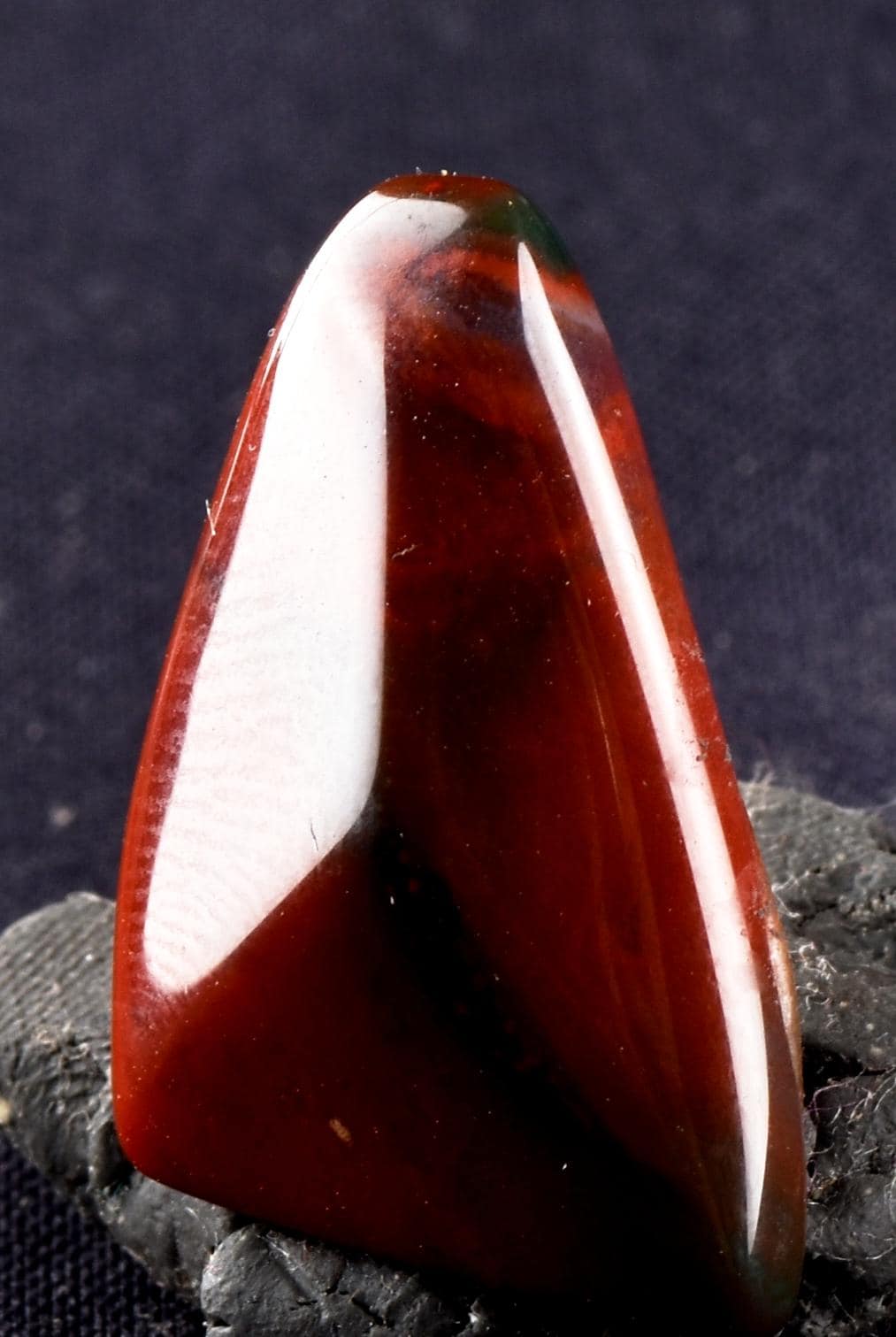 Bloodstone  Pocket Stone, Energy Cleansing, Grounding, Strength 8286