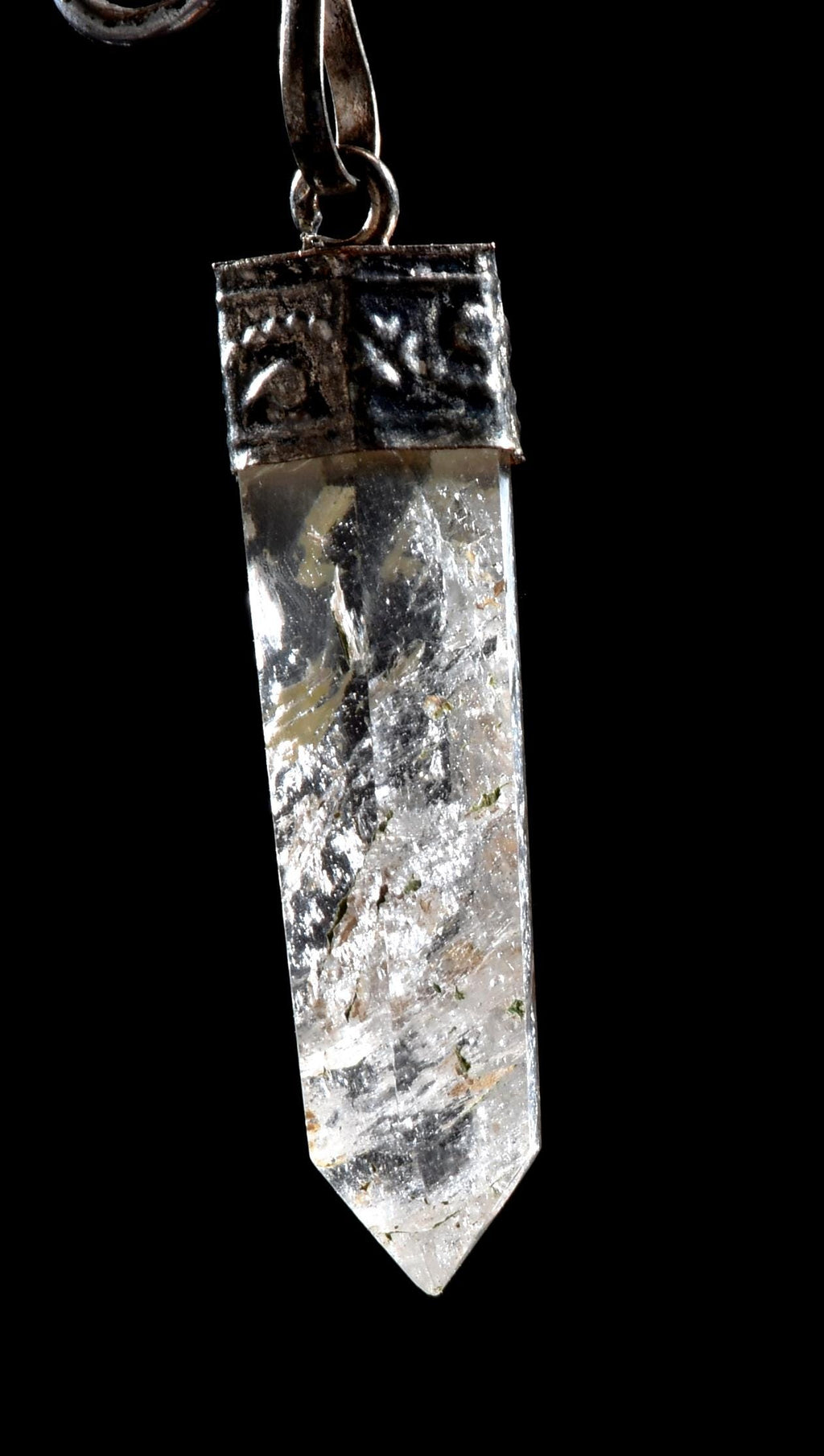 Satyaloka  quartz   quartz inside  Pendant synergy 12 crystal  #1020