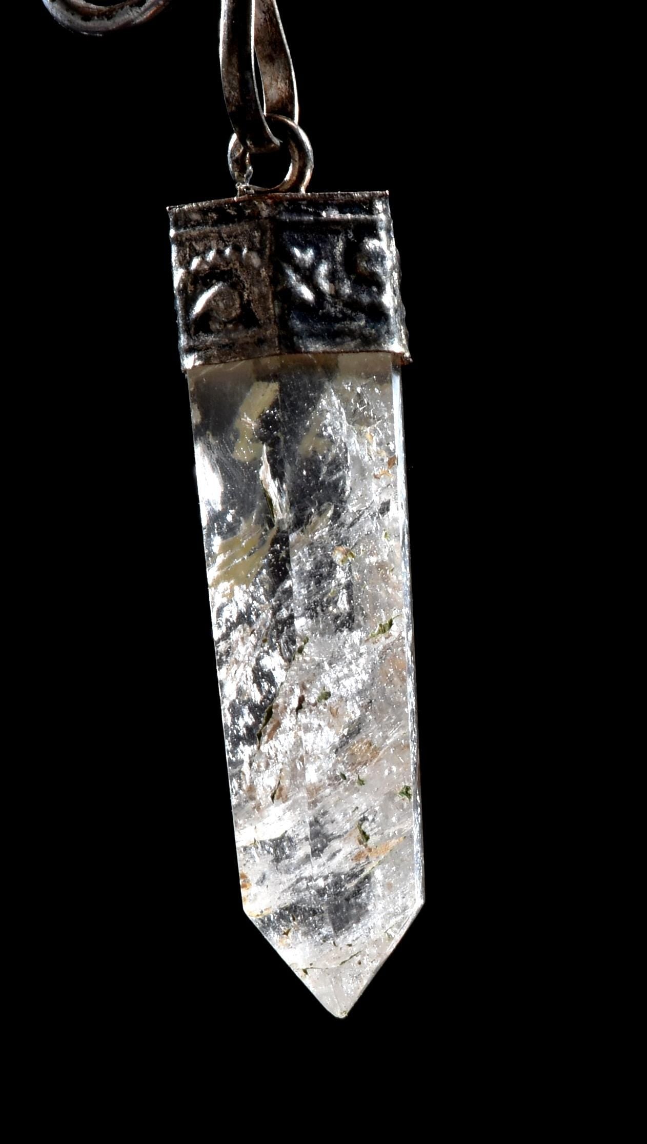 Satyaloka  quartz   quartz inside  Pendant synergy 12 crystal  #1020