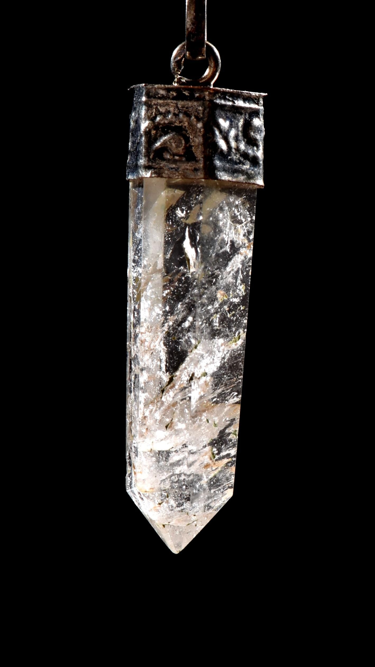 Satyaloka  quartz   quartz inside  Pendant synergy 12 crystal  #1020