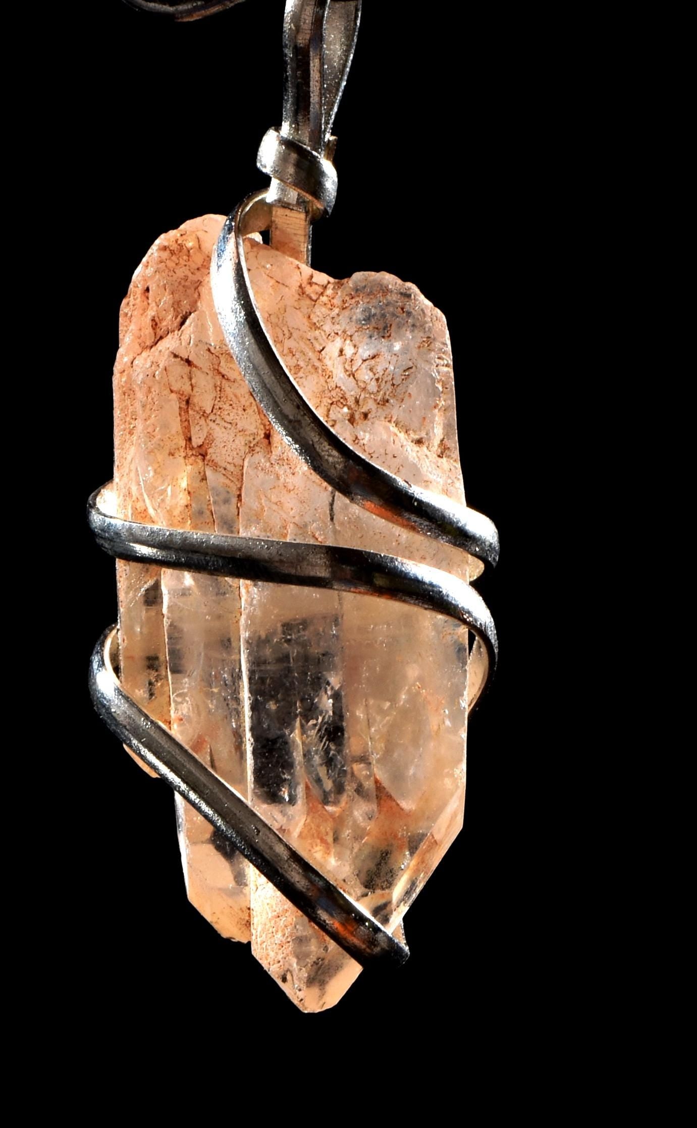 Himalayan  pink samadhi crystal family tiny pendant 1023
