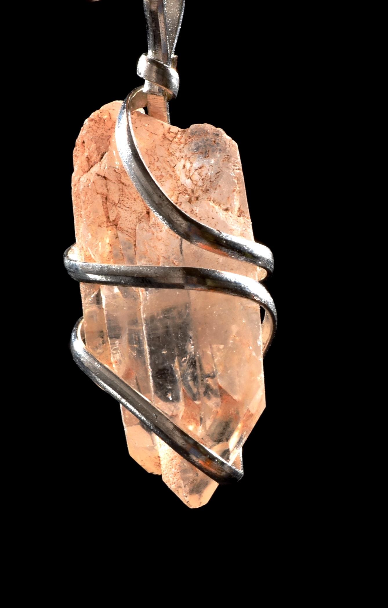 Himalayan  pink samadhi crystal family tiny pendant 1023